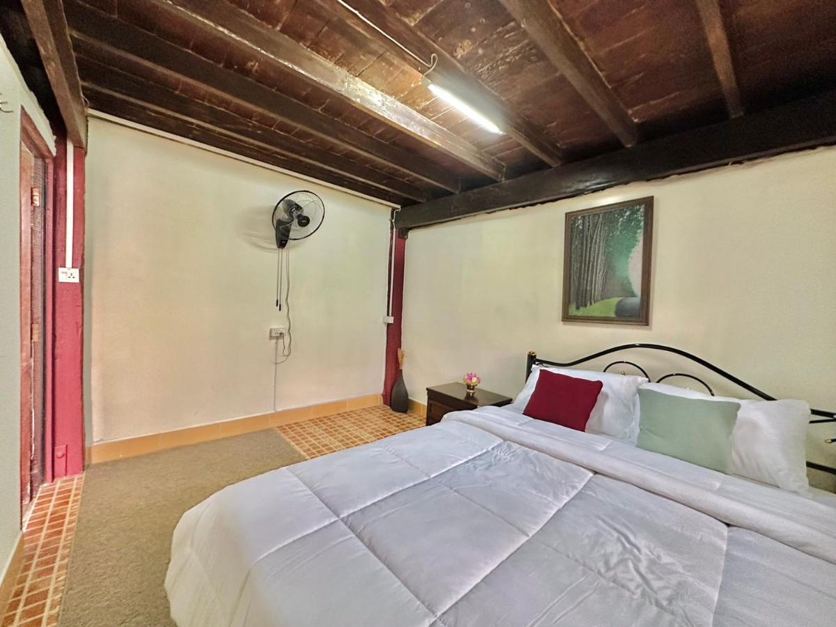 Cozy Nest Cnx Hostel Τσιάνγκ Μάι Εξωτερικό φωτογραφία